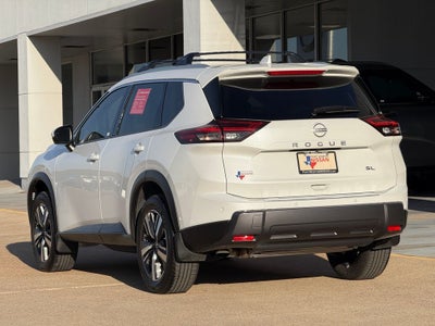 2025 Nissan Rogue SL