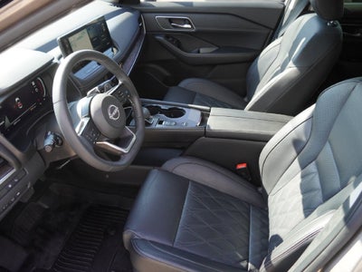 2024 Nissan Rogue Platinum