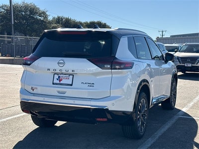 2026 Nissan Rogue Platinum
