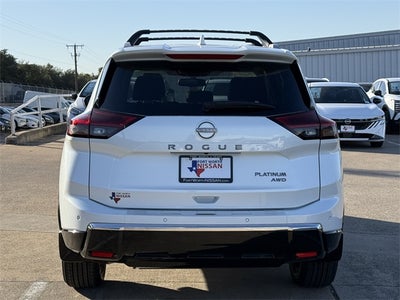 2026 Nissan Rogue Platinum