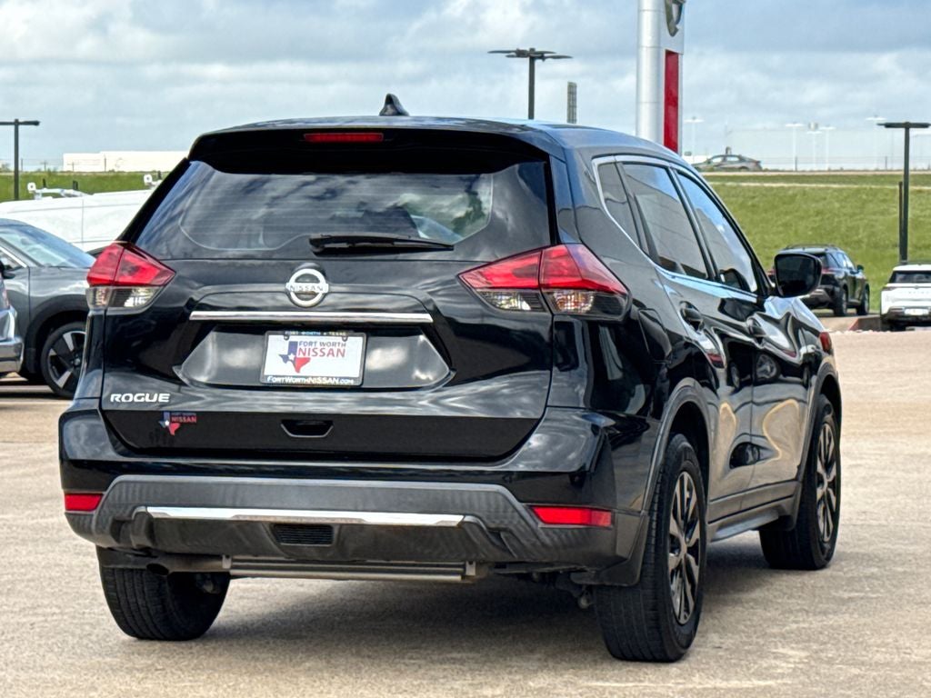2017 Nissan Rogue S