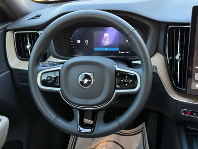 2026 Volvo XC60 B5 Core