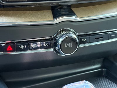 2026 Volvo XC60 B5 Core