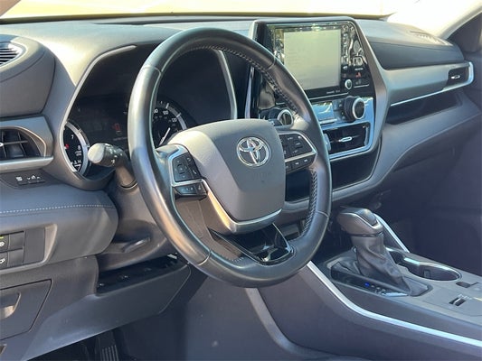 2021 Toyota Highlander XLE in Fort Worth, TX - Fort Worth Nissan