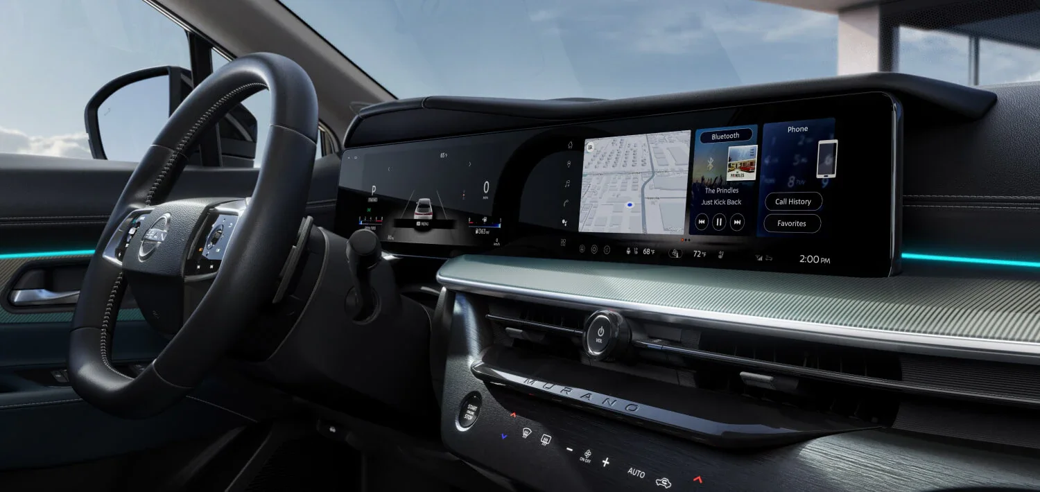 2025 Nissan Murano dashboard showing dual-display capabilities