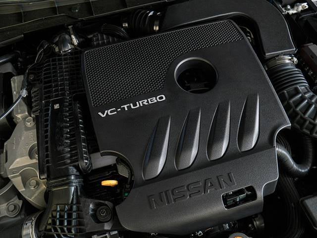 The engine of a nissan altima.